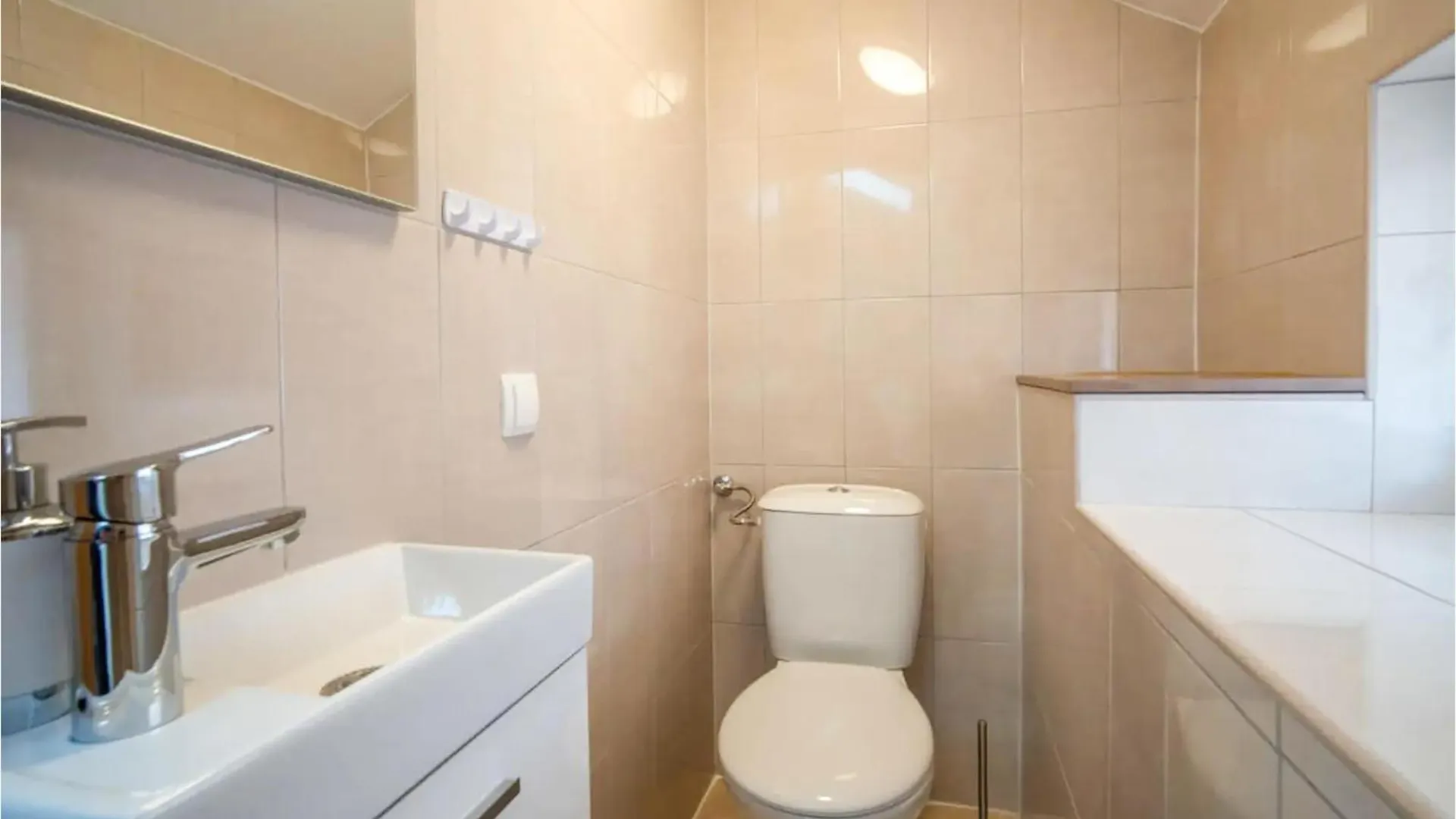 Gorgeous Home In Veli Brgud With Wifi Holiday home