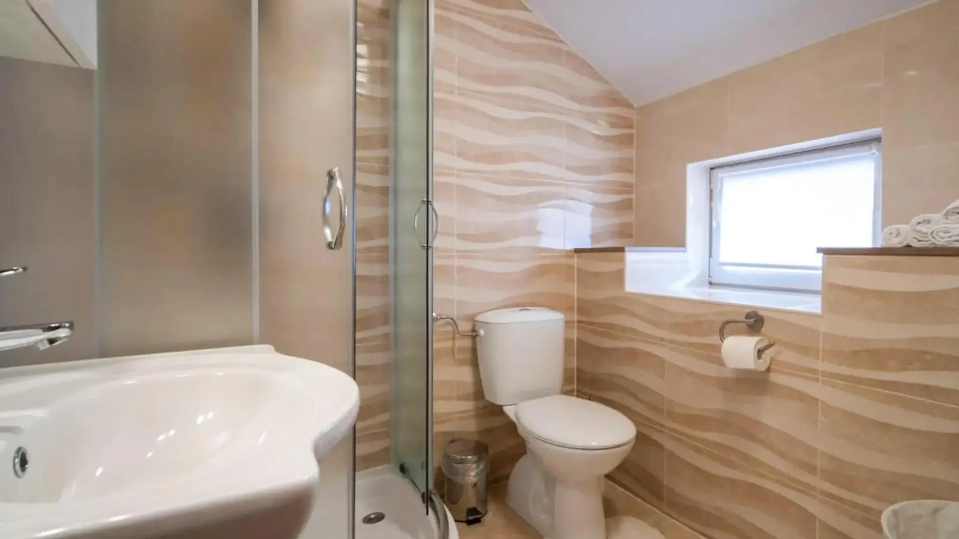 Gorgeous Home In Veli Brgud With Wifi Holiday home