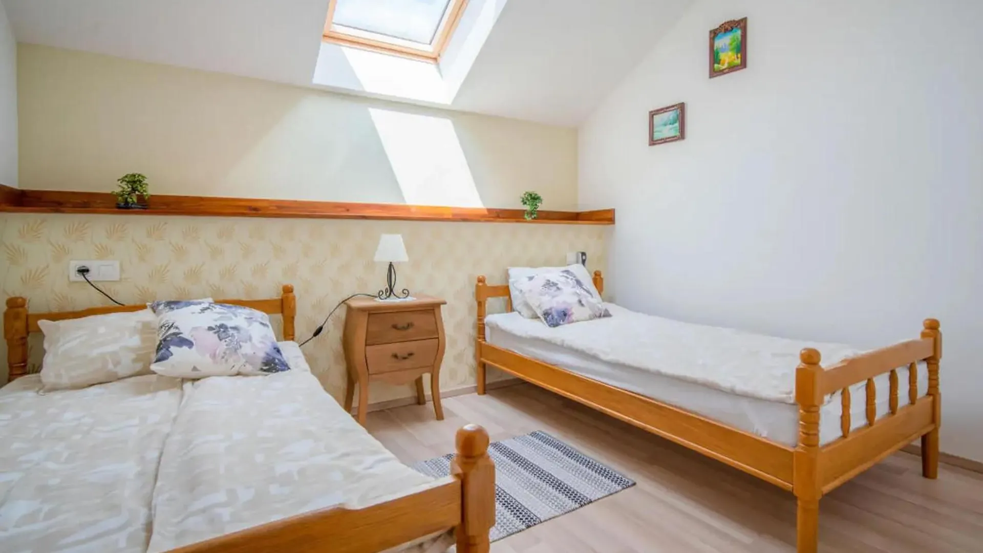 Gorgeous Home In Veli Brgud With Wifi Holiday home
