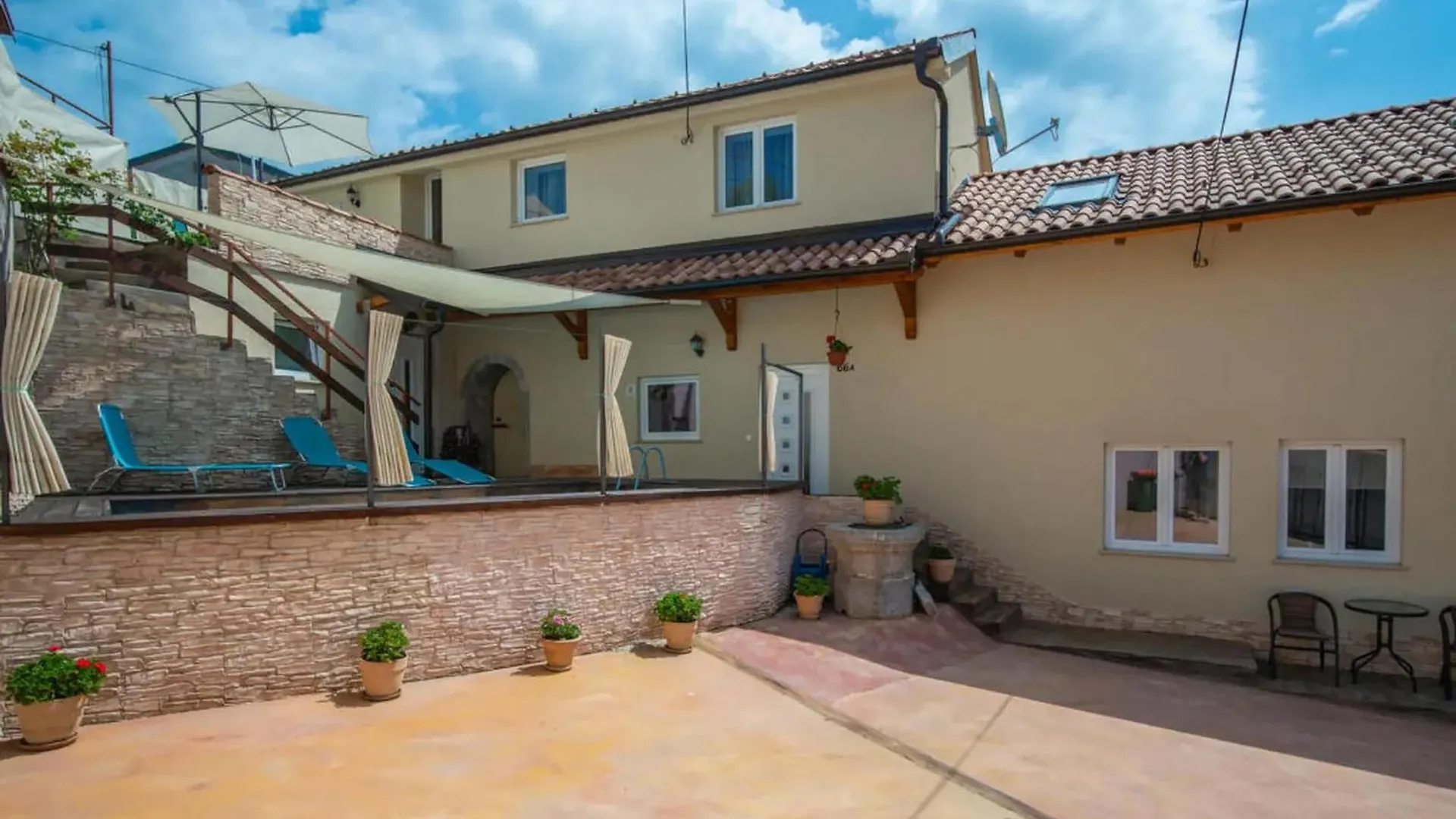 Gorgeous Home In Veli Brgud With Wifi